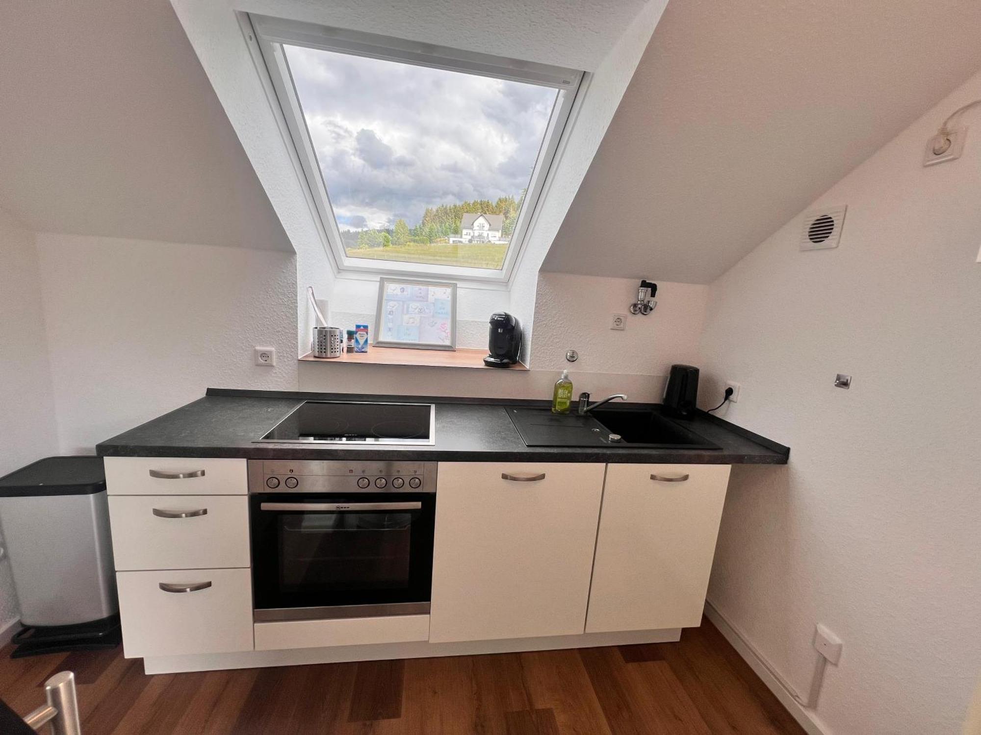 Gemuetliche 3-Zimmer-Wohnung Mit Panoramablick Und Kostenlosem Ueberdachten Parkplatz Winterberg Bagian luar foto