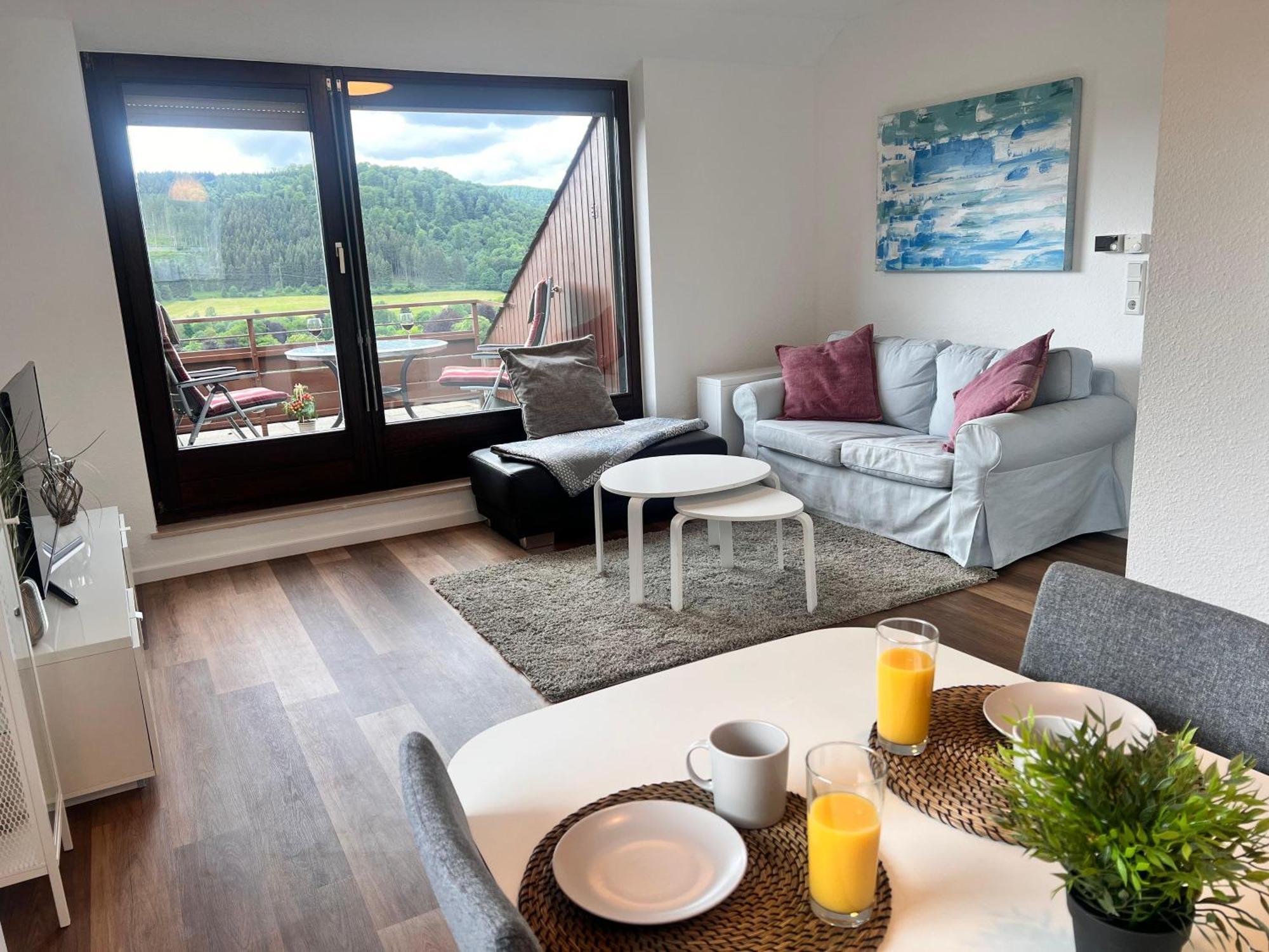 Gemuetliche 3-Zimmer-Wohnung Mit Panoramablick Und Kostenlosem Ueberdachten Parkplatz Winterberg Bagian luar foto