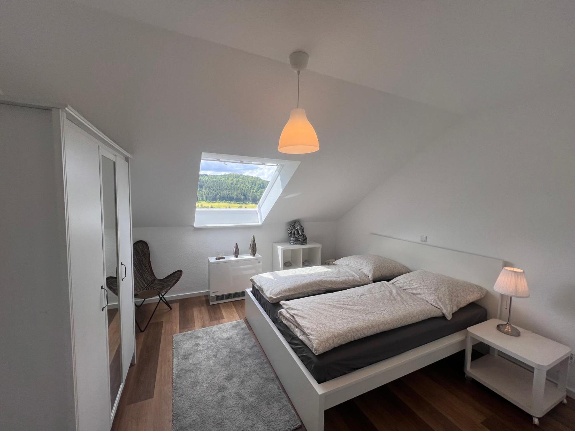 Gemuetliche 3-Zimmer-Wohnung Mit Panoramablick Und Kostenlosem Ueberdachten Parkplatz Winterberg Bagian luar foto